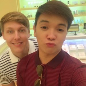 Meet your Posher, Cameron